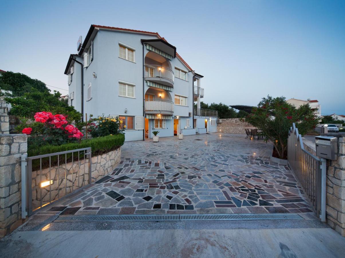 Villa Kristina Trogir Bagian luar foto