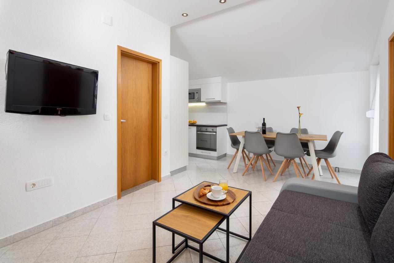 Villa Kristina Trogir Bagian luar foto